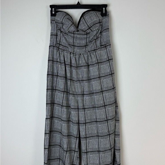 BAND OF GYPSIES Women's Black and white Built-in Bra Wide Leg Jumpsuit Medium - Picture 4 of 10